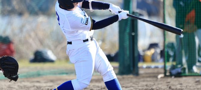 3/8 1年生が公式戦でアーチ